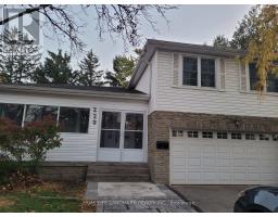 229 CHARTLAND BOULEVARD, Toronto, Ontario