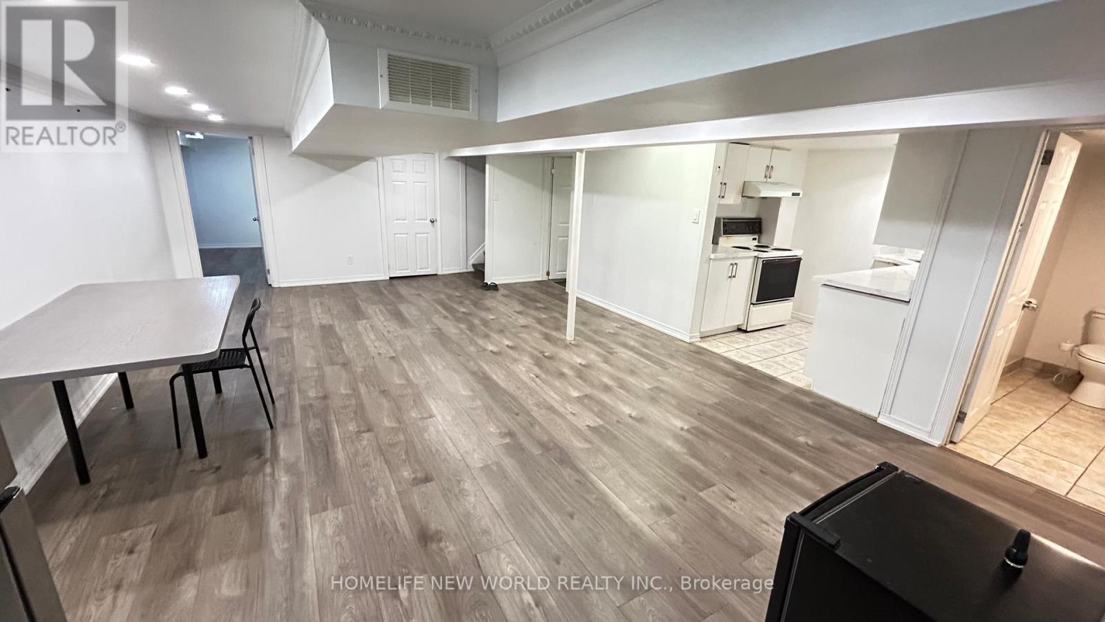 54 Bridley Drive, Toronto, Ontario  M1V 1A9 - Photo 12 - E13238126