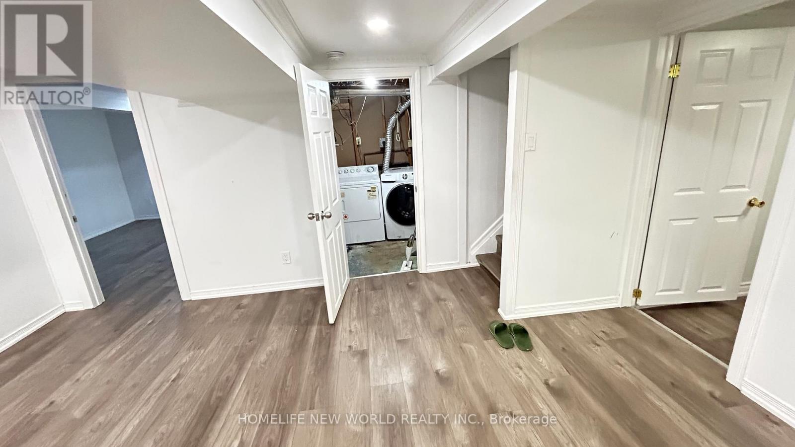 54 Bridley Drive, Toronto, Ontario  M1V 1A9 - Photo 17 - E13238126