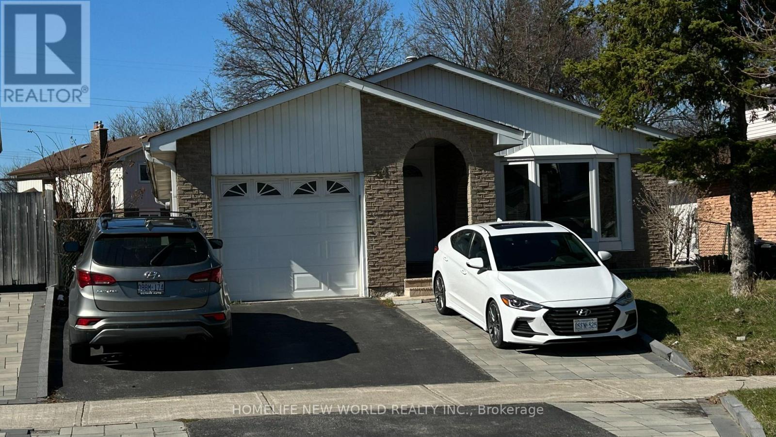 54 Bridley Drive, Toronto, Ontario  M1V 1A9 - Photo 4 - E13238126
