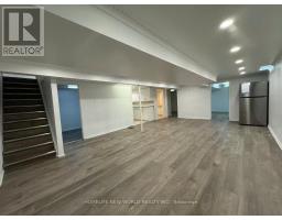 54 BRIDLEY DRIVE, Toronto, Ontario