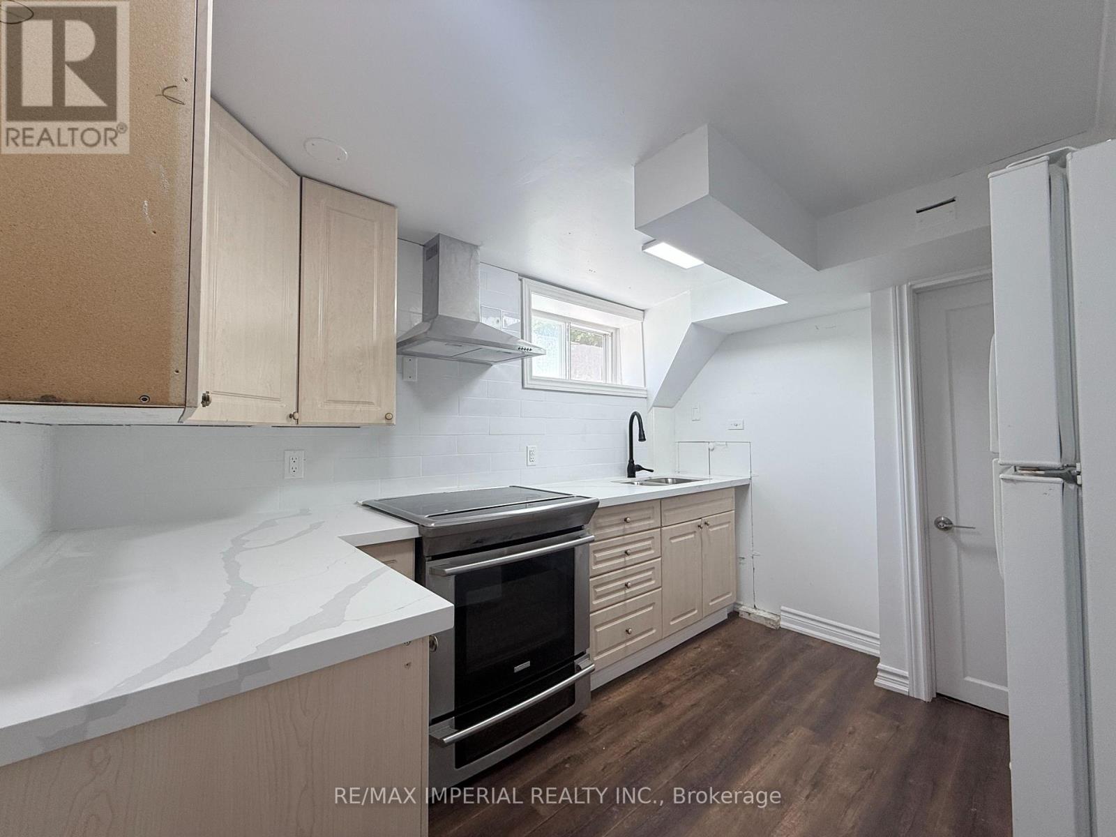 Basement - 69 Edgar Avenue, Richmond Hill, Ontario  L4C 6K2 - Photo 7 - N13238108