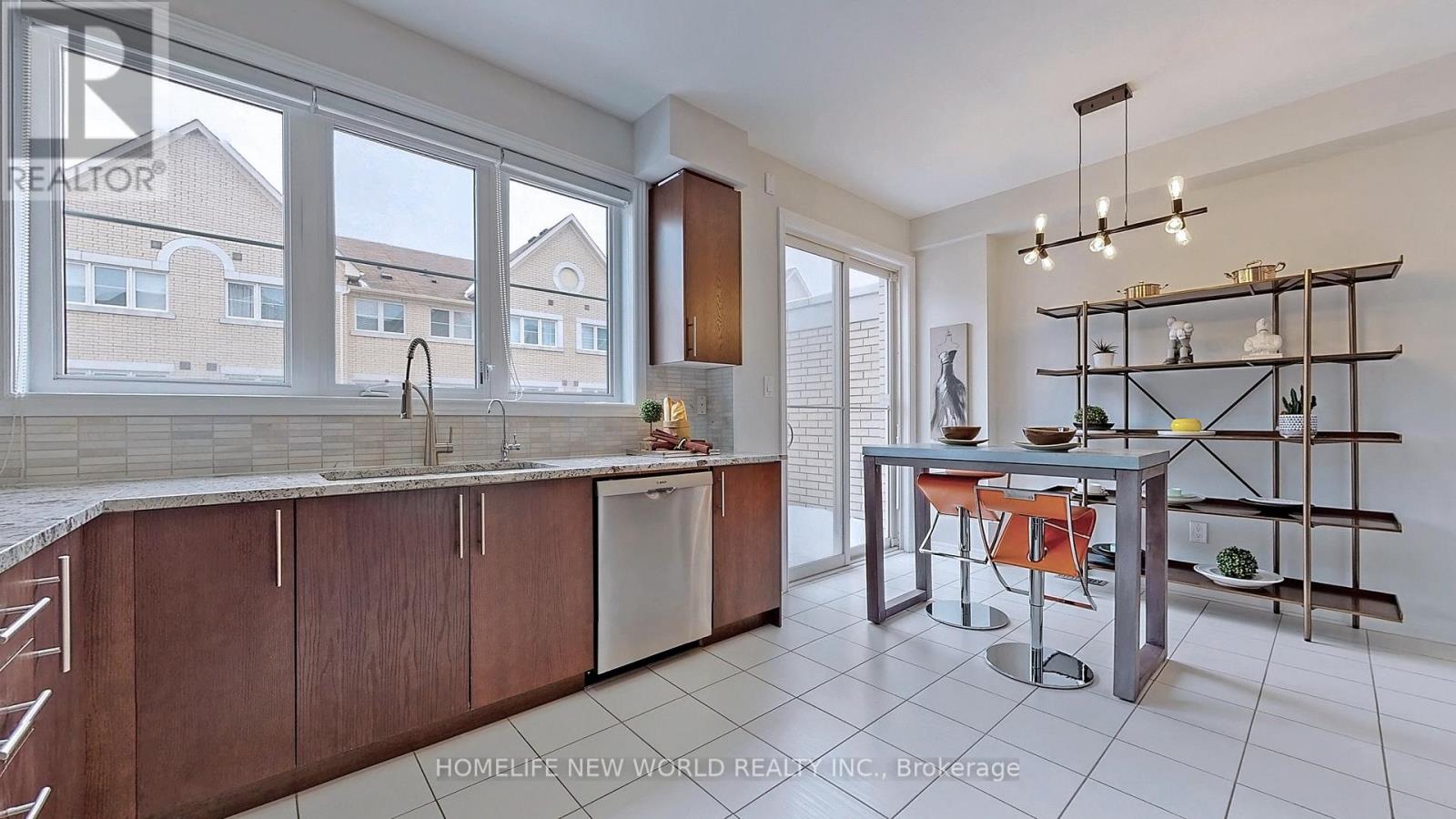 23 Victor Herbert Way, Markham, Ontario  L6C 0N6 - Photo 11 - N13238138