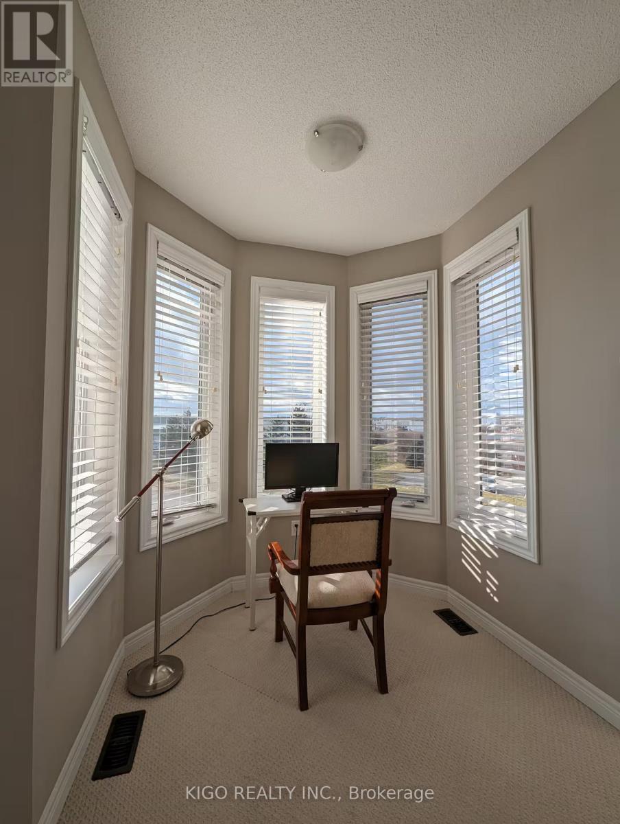 4119 Palermo Common, Burlington, Ontario  L7L 0G7 - Photo 4 - W13238100