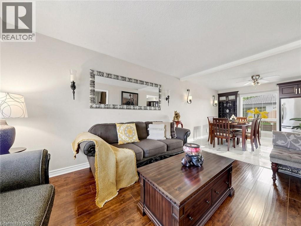 2409 Paula Court, Burlington, Ontario  L7P 4M1 - Photo 7 - 40836641