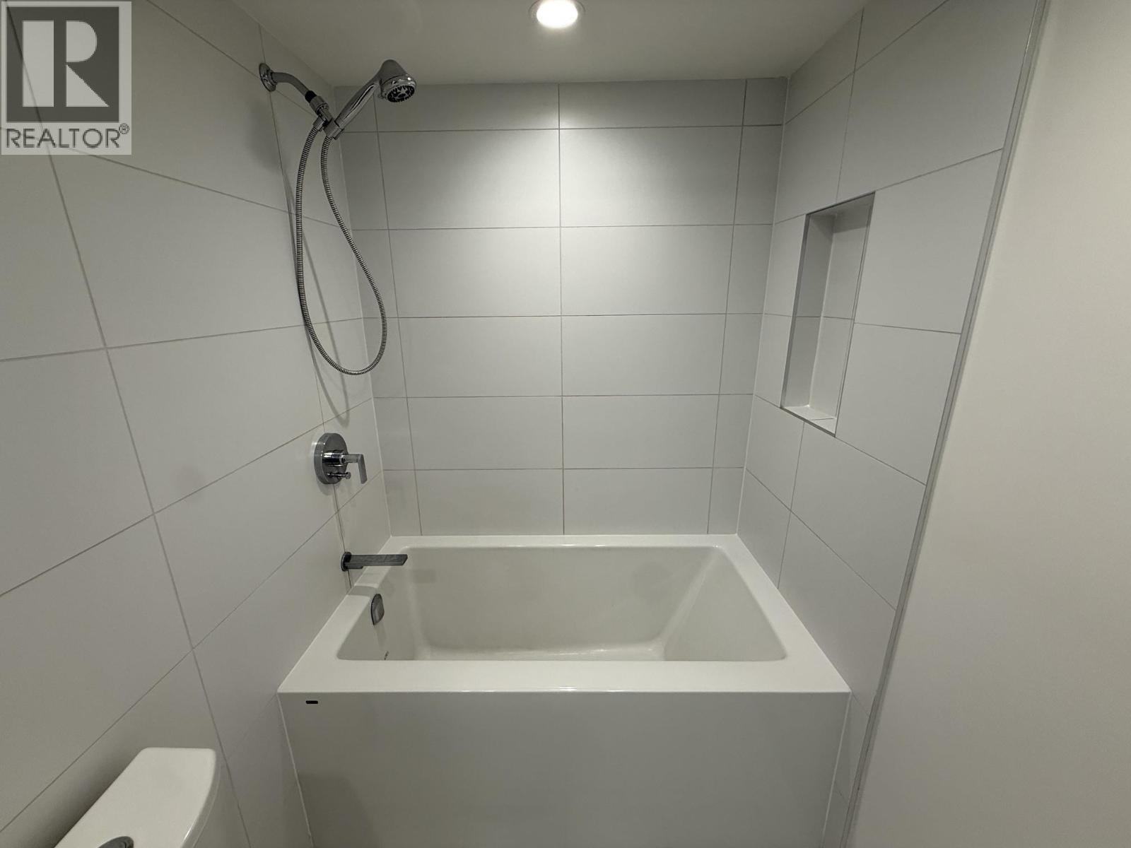 1103 450 Westview Street, Coquitlam, British Columbia  V3K 6C3 - Photo 12 - R3131999