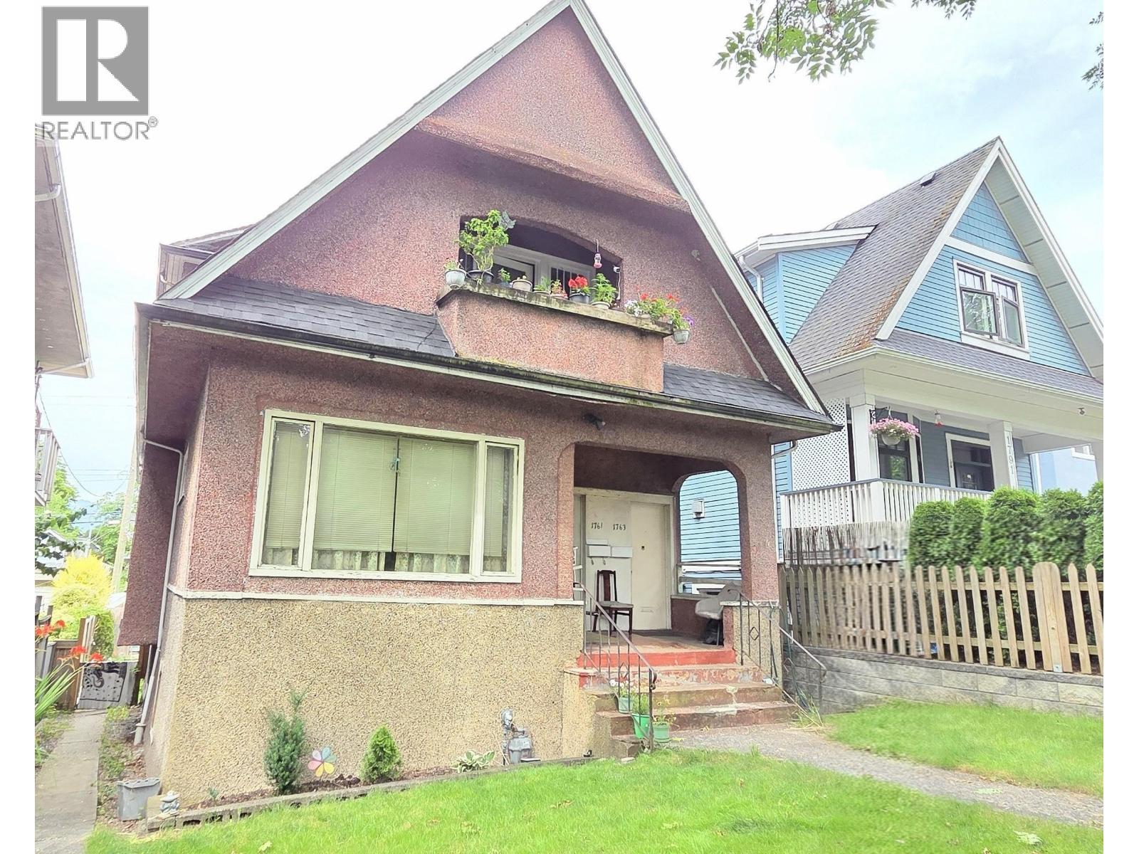 1761 William Street, Vancouver, British Columbia  V5L 2R5 - Photo 2 - R3131753