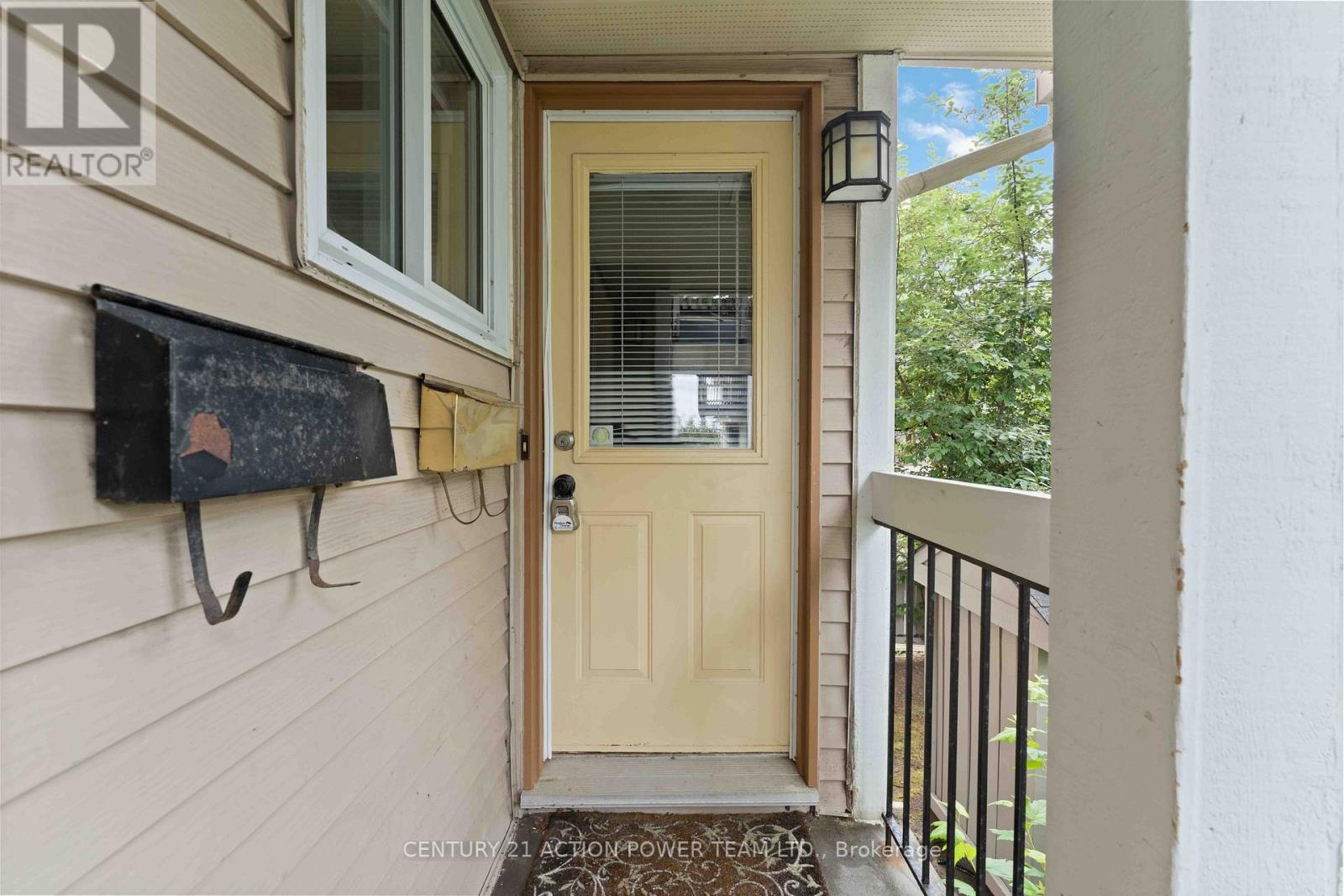 41 - 1006 Tanguay Court, Ottawa, Ontario  K2L 3X5 - Photo 3 - X13238204