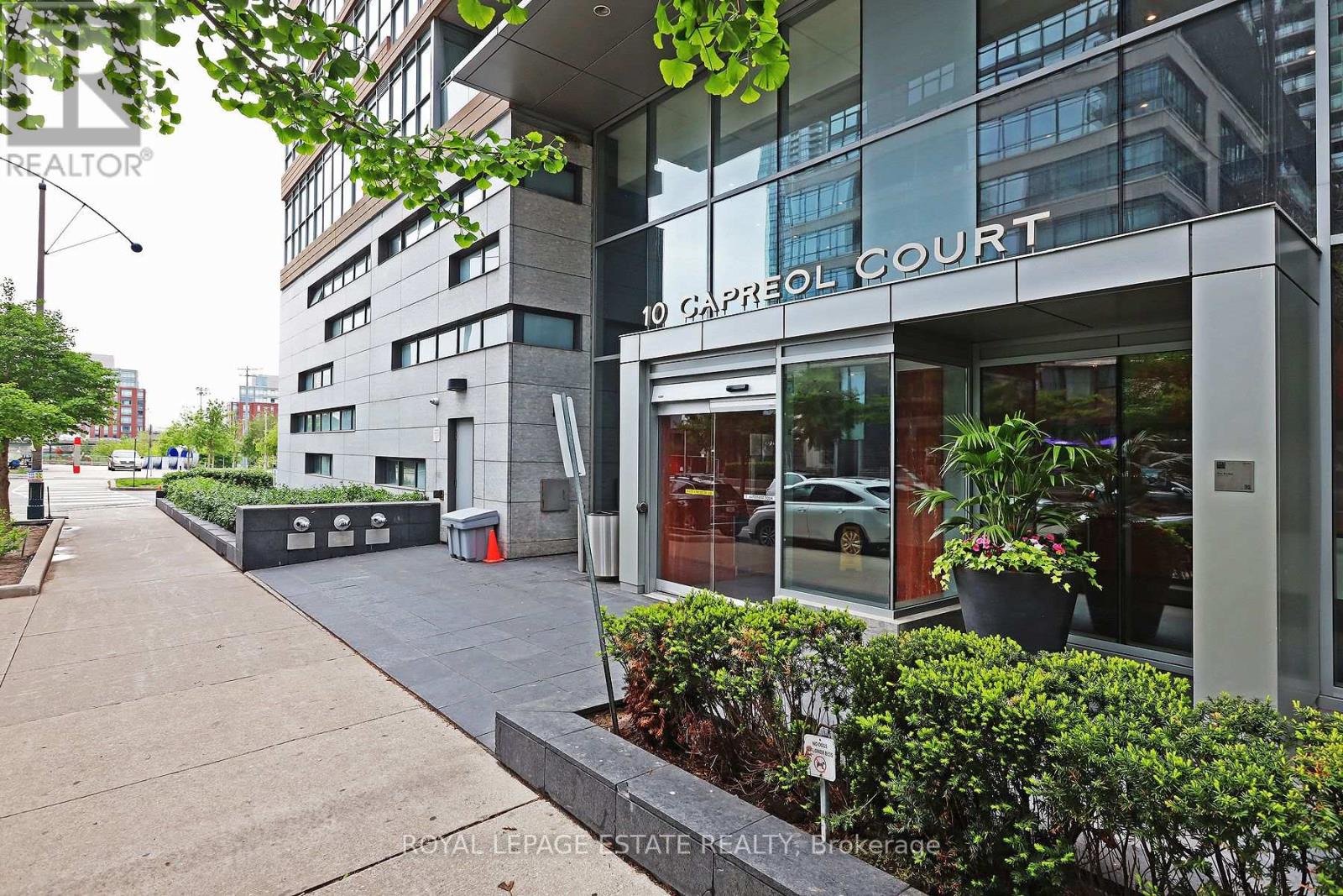 1701 - 10 Capreol Court, Toronto, Ontario  M5V 4B3 - Photo 26 - C13238192