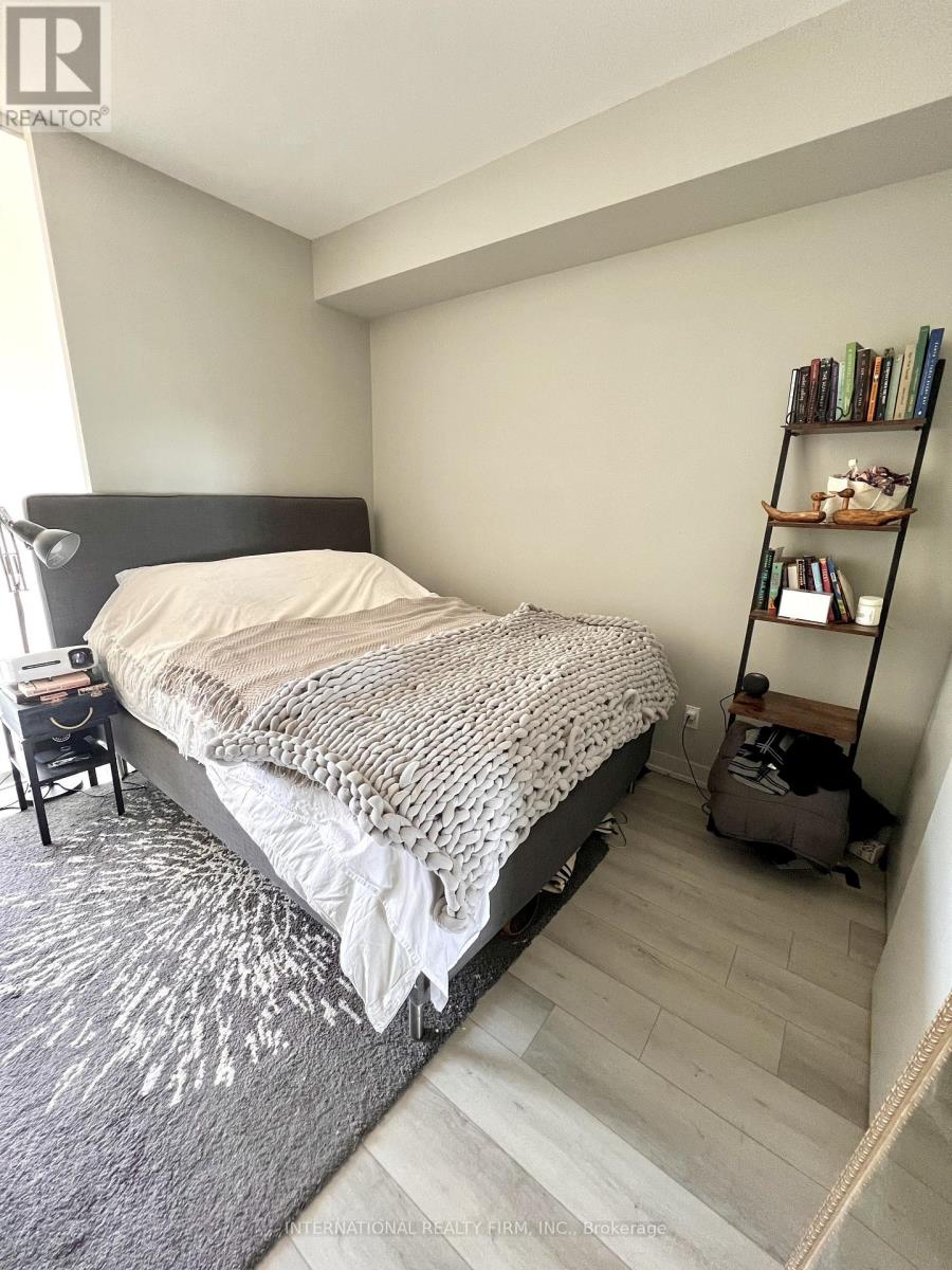 2302 - 126 Simcoe Street, Toronto, Ontario  M5H 4E6 - Photo 10 - C13238202