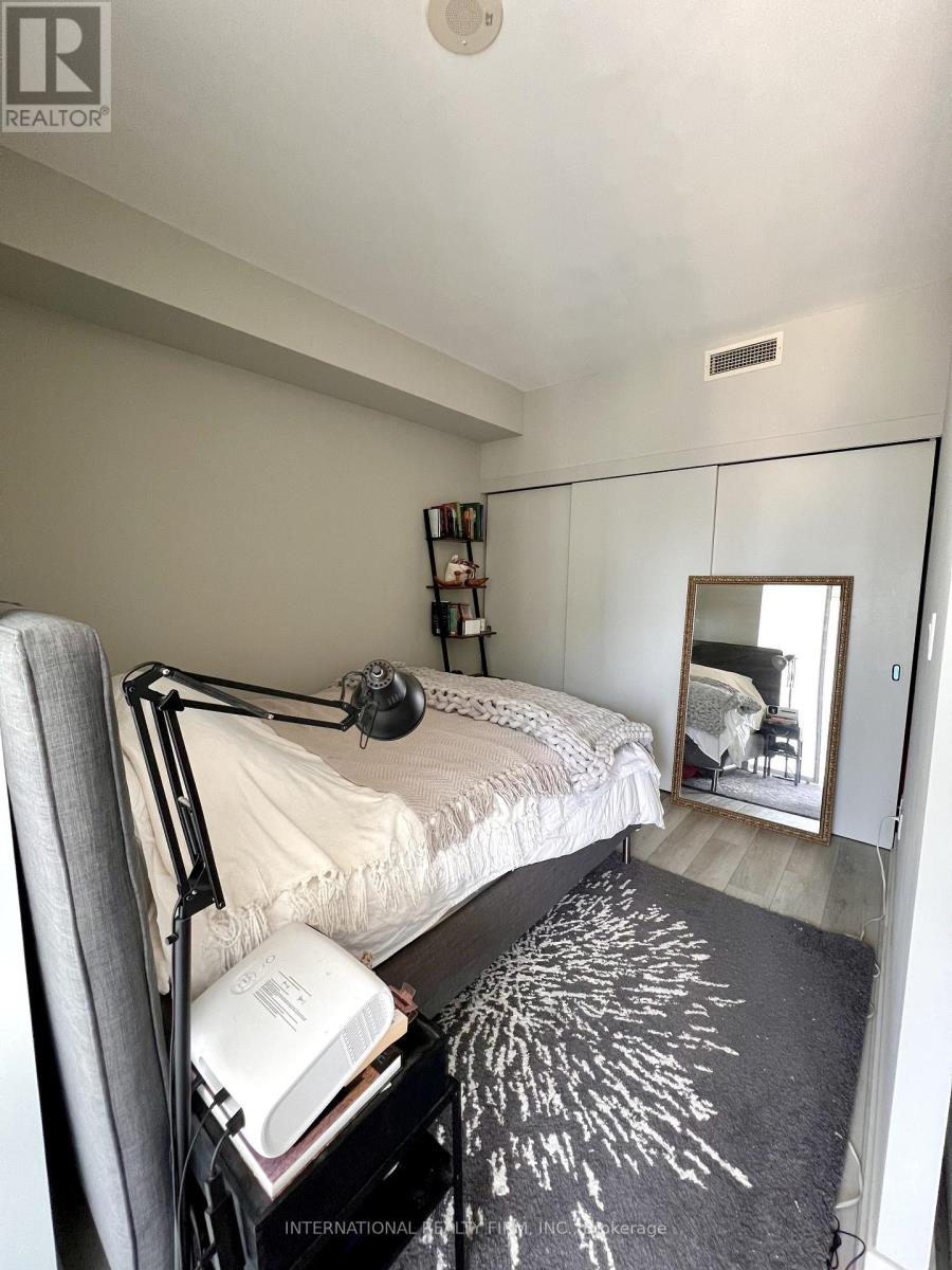 2302 - 126 Simcoe Street, Toronto, Ontario  M5H 4E6 - Photo 11 - C13238202