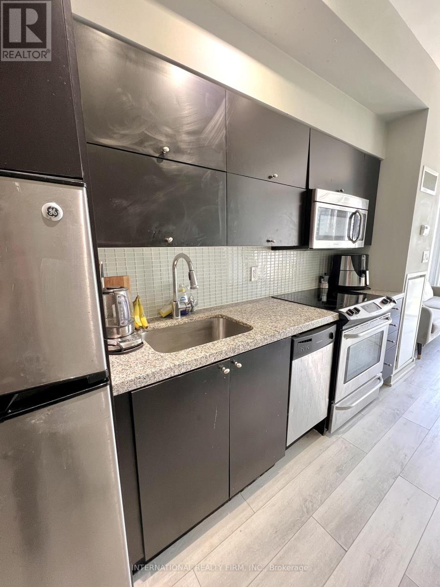 2302 - 126 Simcoe Street, Toronto, Ontario  M5H 4E6 - Photo 8 - C13238202