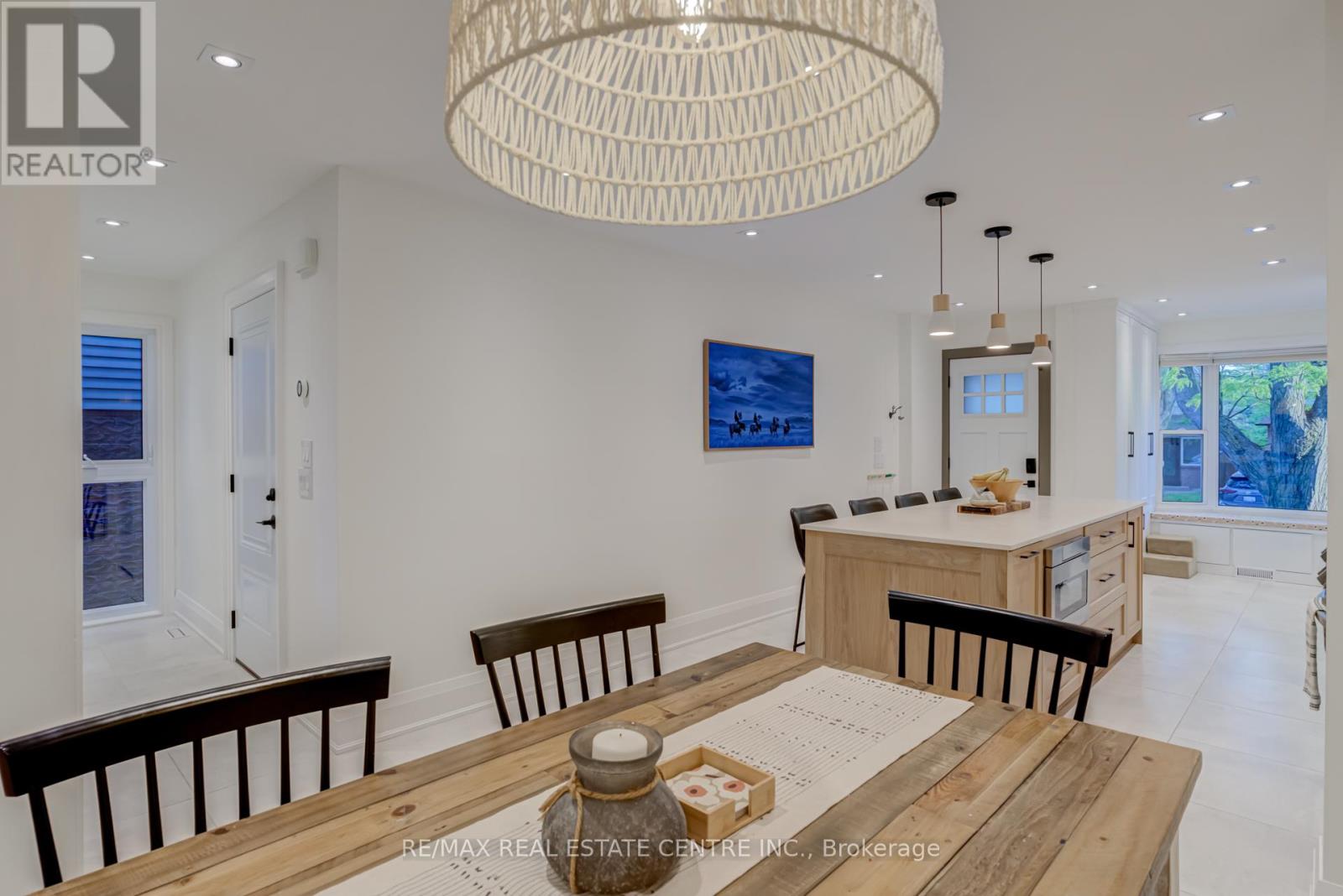 888 Sweetwater Crescent, Mississauga, Ontario  L5H 4A8 - Photo 11 - W13238198