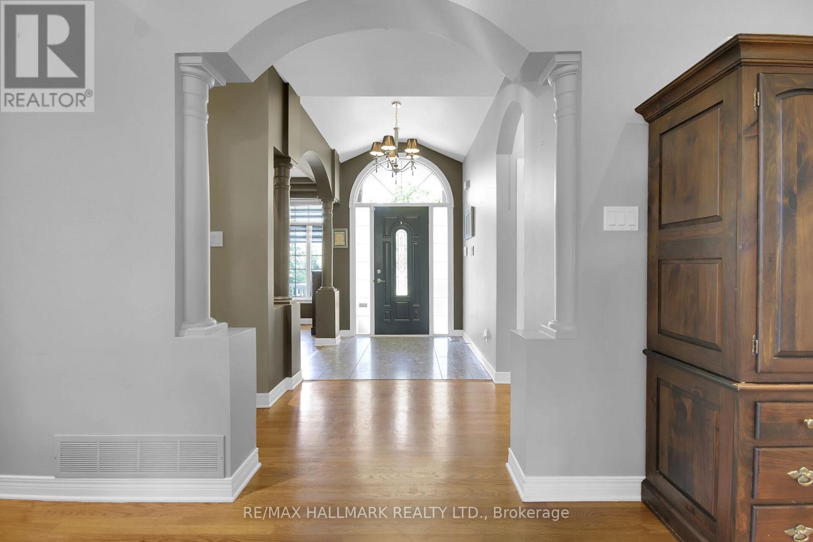 5 Dolomite Street, Ottawa, Ontario  K2S 1Y8 - Photo 3 - X13238174