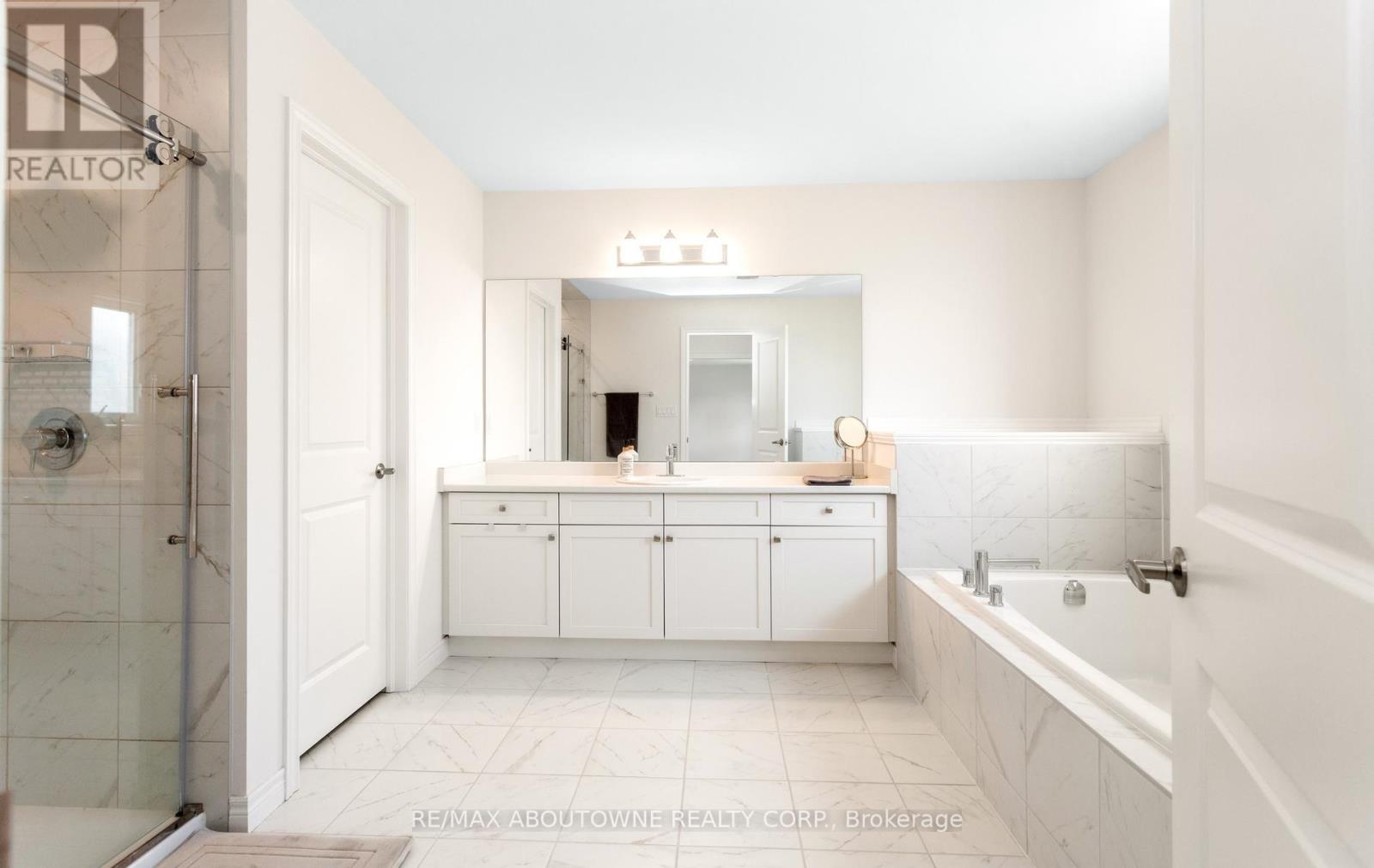 10 Mcgovern Lane, Brant, Ontario  N3L 0K3 - Photo 28 - X13238232