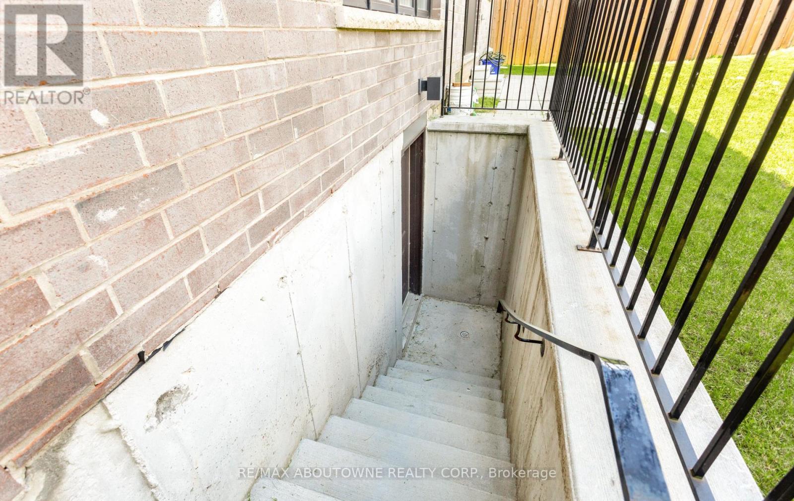 10 Mcgovern Lane, Brant, Ontario  N3L 0K3 - Photo 42 - X13238232