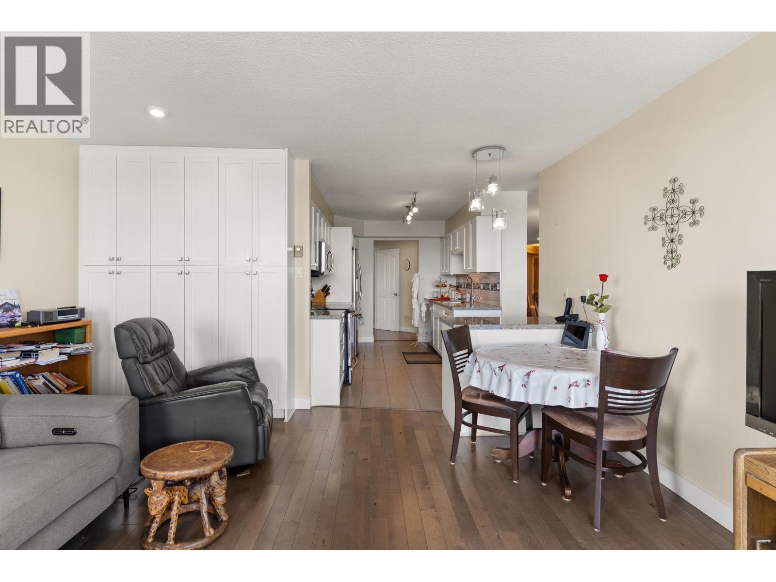 1901 1245 Quayside Drive, New Westminster, British Columbia  V3M 6J6 - Photo 5 - R3131797