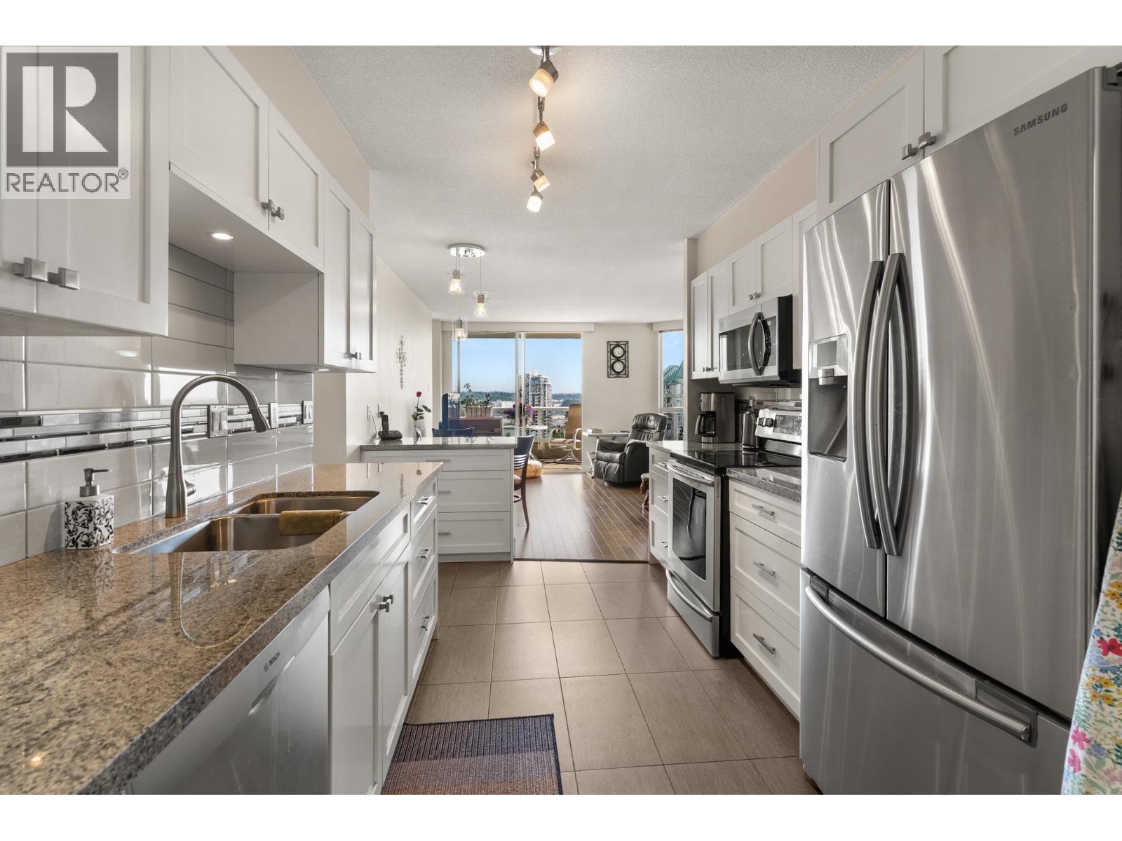 1901 1245 Quayside Drive, New Westminster, British Columbia  V3M 6J6 - Photo 4 - R3131797