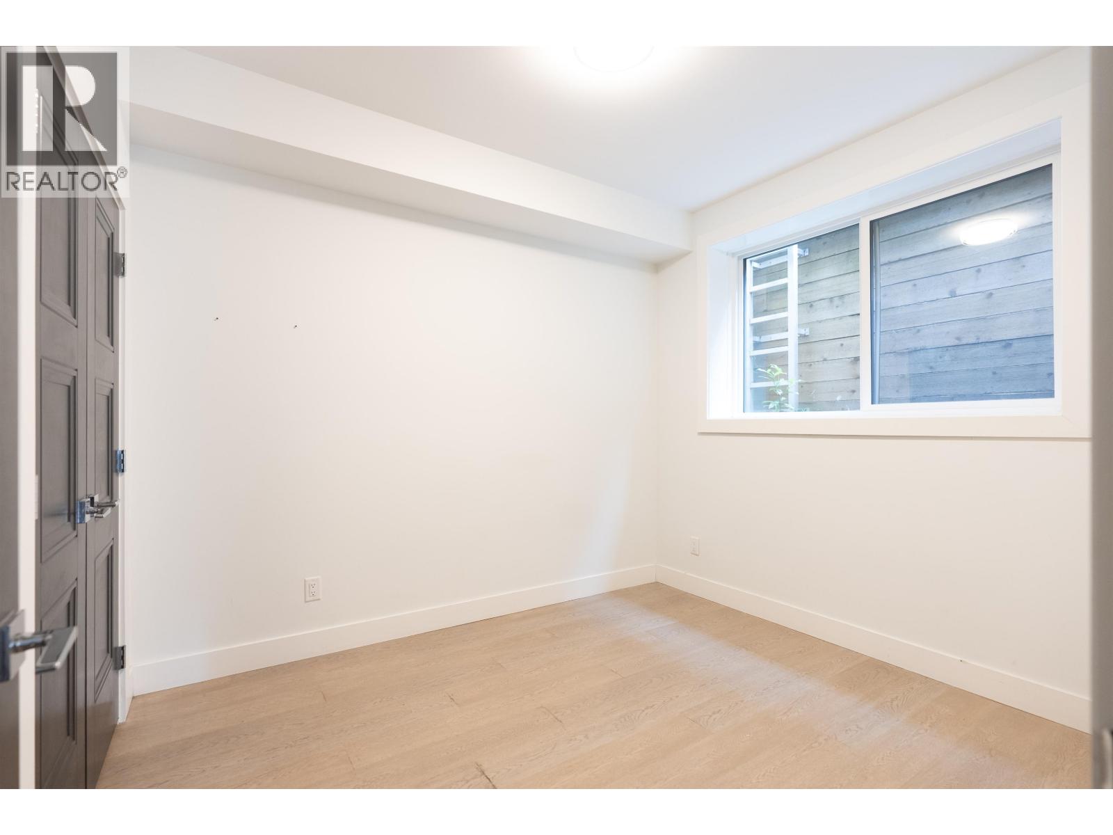 900 Hendry Avenue, North Vancouver, British Columbia  V7L 4E2 - Photo 35 - R3125967