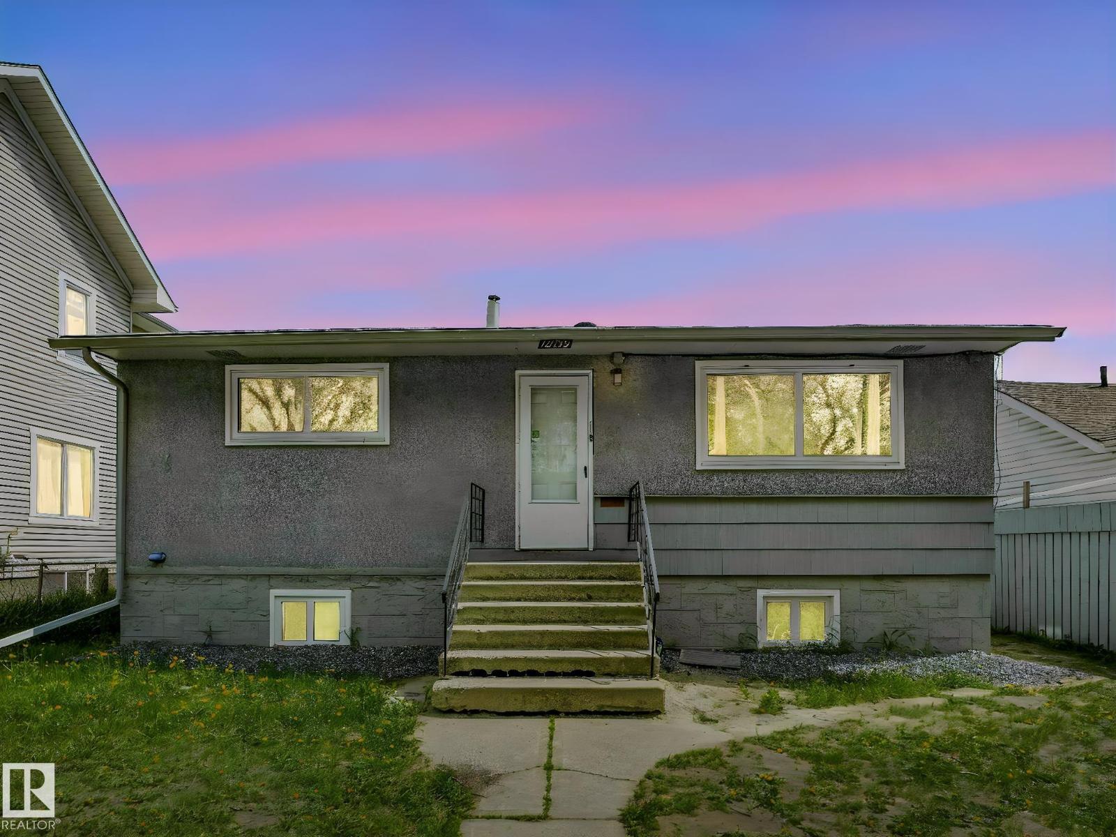 12139 81 St NW, Edmonton, Alberta  T5B 2S9 - Photo 2 - E4491624
