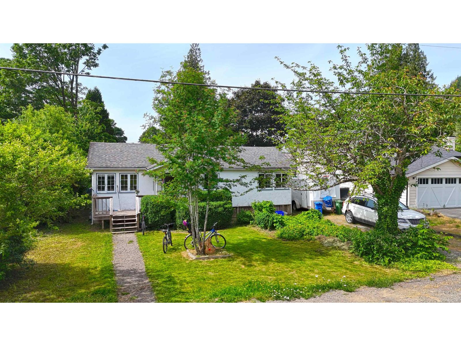571 ECHO AVENUE|Harrison Hot Springs, Harrison Hot Springs, British Columbia