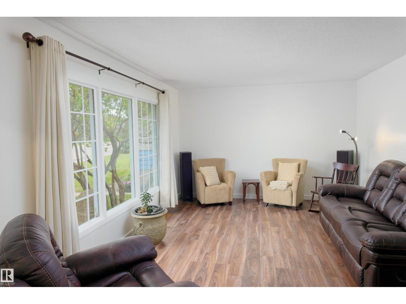 4615 54 Av, Barrhead, Alberta  T7N 1K9 - Photo 21 - E4491375