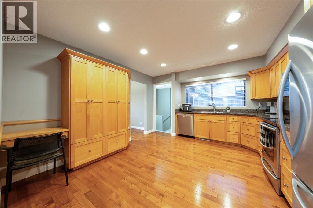 6003 Legsby Road Sw, Calgary, Alberta  T3E 5G5 - Photo 16 - A2313654