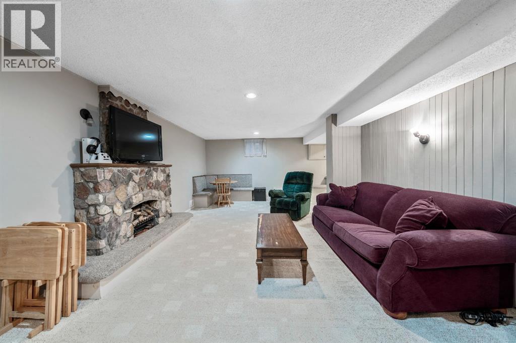 6003 Legsby Road Sw, Calgary, Alberta  T3E 5G5 - Photo 26 - A2313654