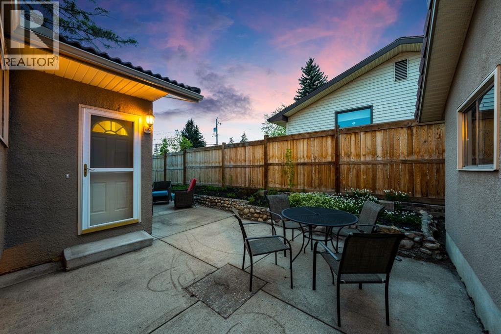 6003 Legsby Road Sw, Calgary, Alberta  T3E 5G5 - Photo 36 - A2313654