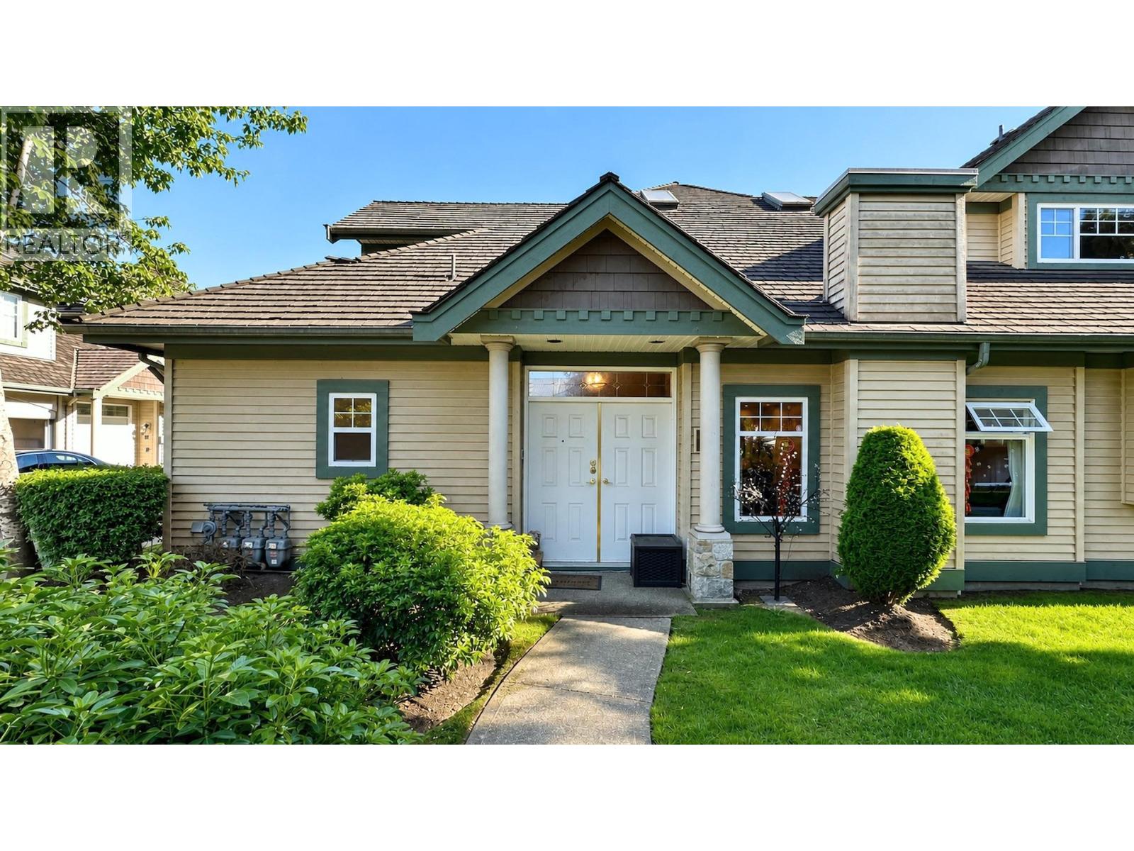 1 7600 BLUNDELL ROAD, Richmond, British Columbia