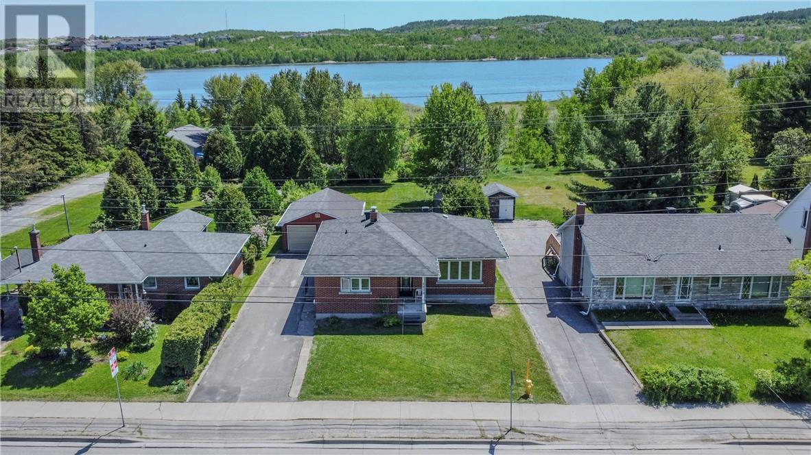 1828 Southview Drive, Sudbury, Ontario  P3E 2M2 - Photo 2 - 2128252