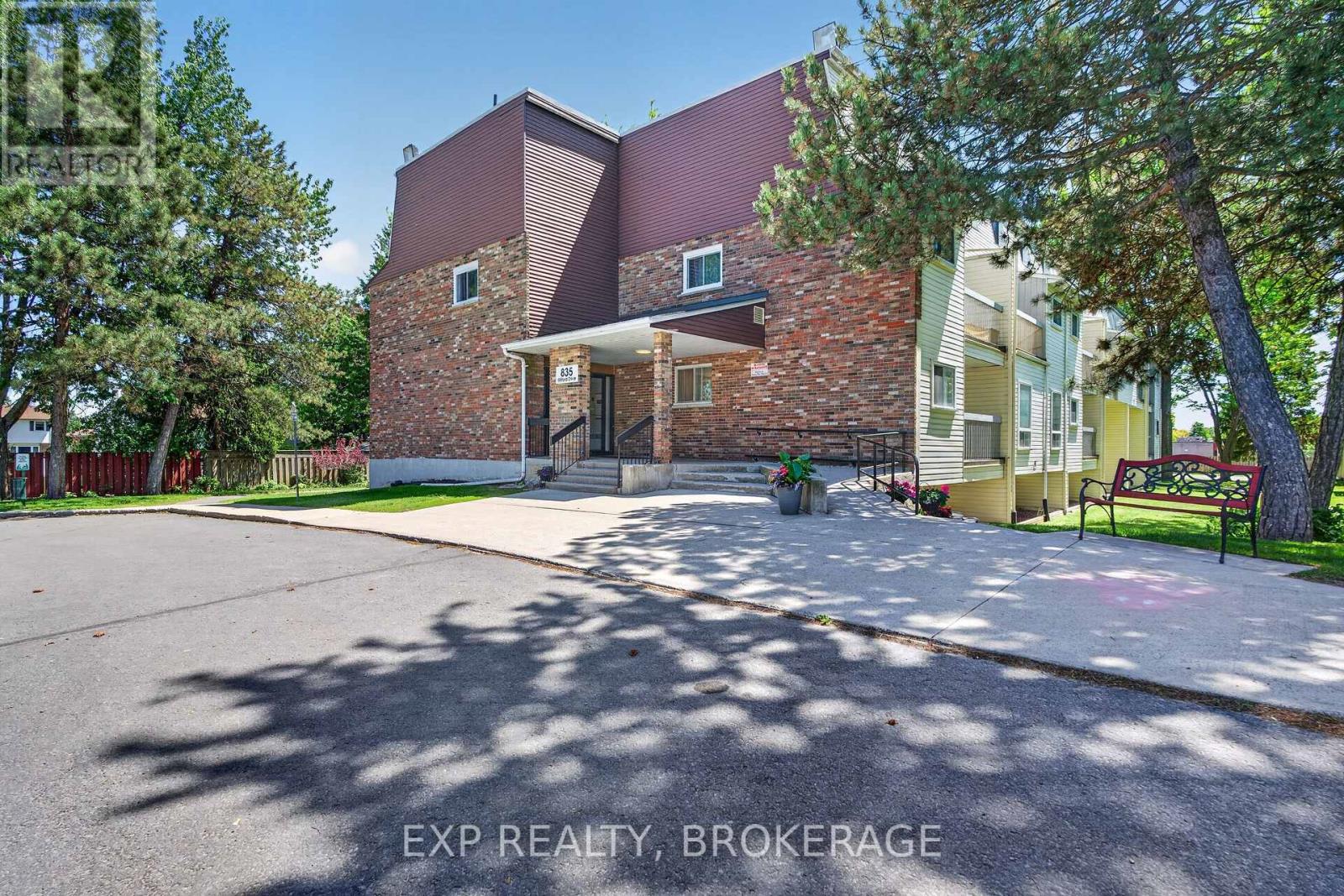 105 - 835 MILFORD DRIVE, Kingston, Ontario