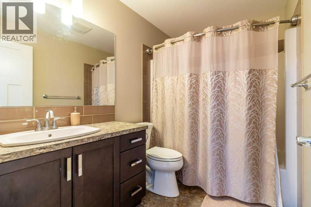 679 Keystone Chase W, Lethbridge, Alberta  T1J 5G2 - Photo 9 - A2312743