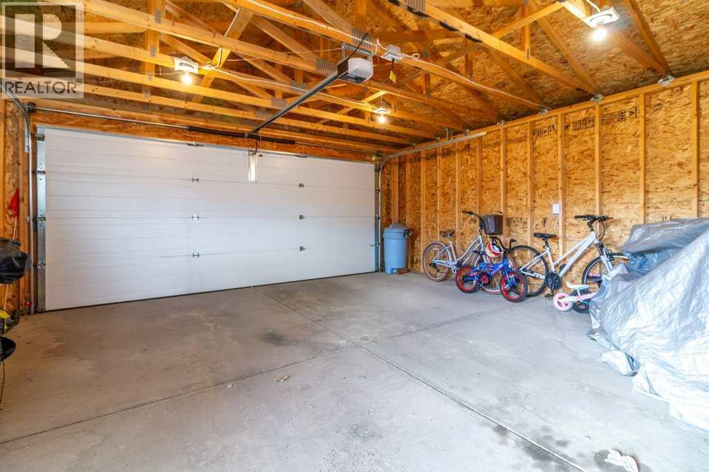 679 Keystone Chase W, Lethbridge, Alberta  T1J 5G2 - Photo 39 - A2312743