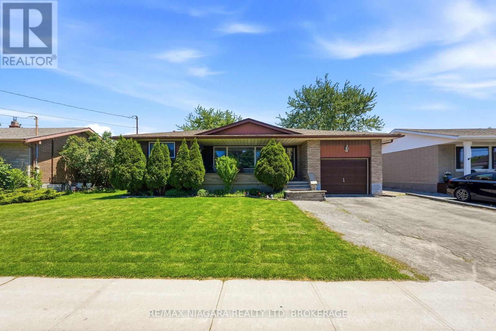 230 WELLINGTON STREET, Welland, Ontario