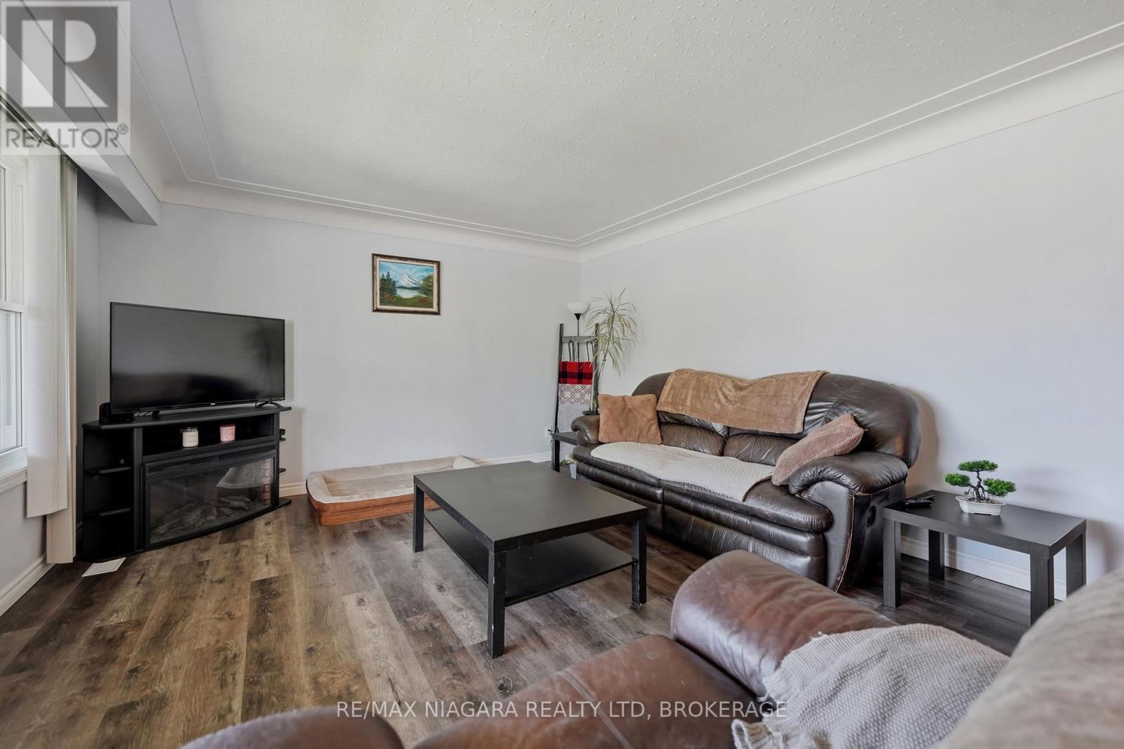 230 Wellington Street, Welland, Ontario  L3B 1B5 - Photo 5 - X13238428