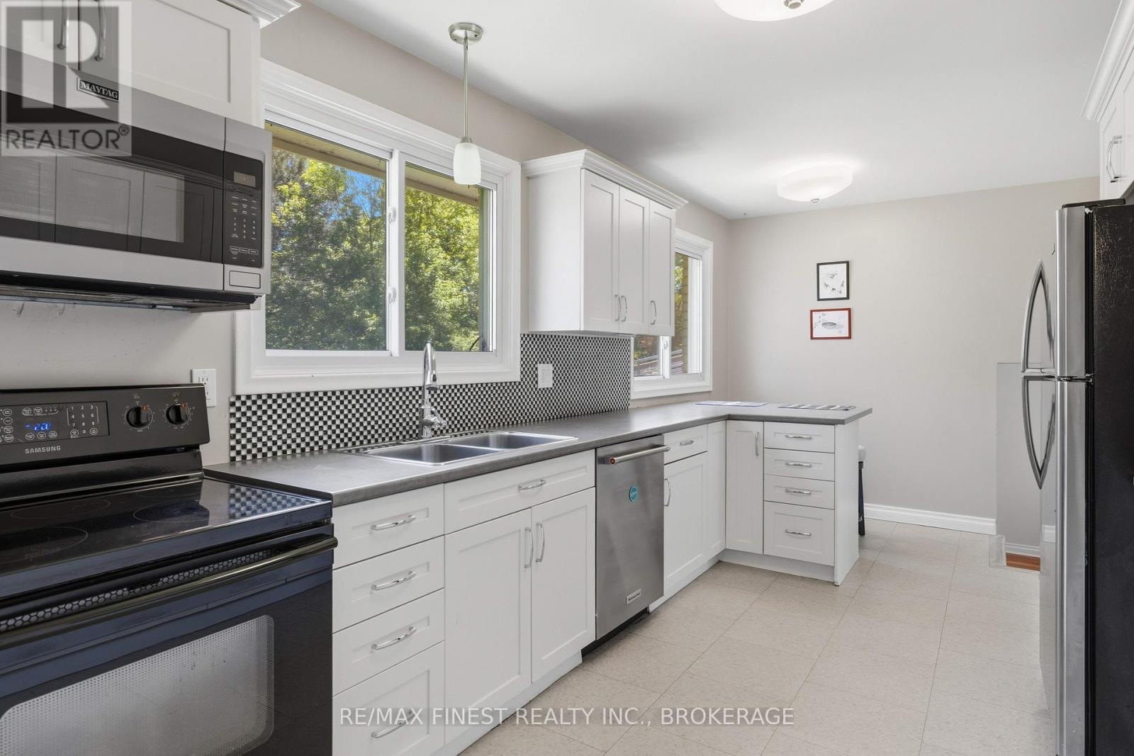 337 Avenue Road, Kingston, Ontario  K7M 1C8 - Photo 22 - X13236000