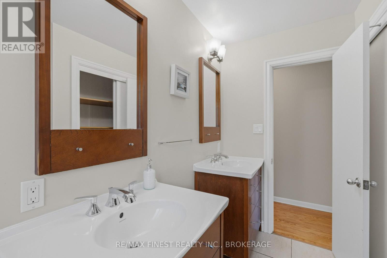 337 Avenue Road, Kingston, Ontario  K7M 1C8 - Photo 33 - X13236000