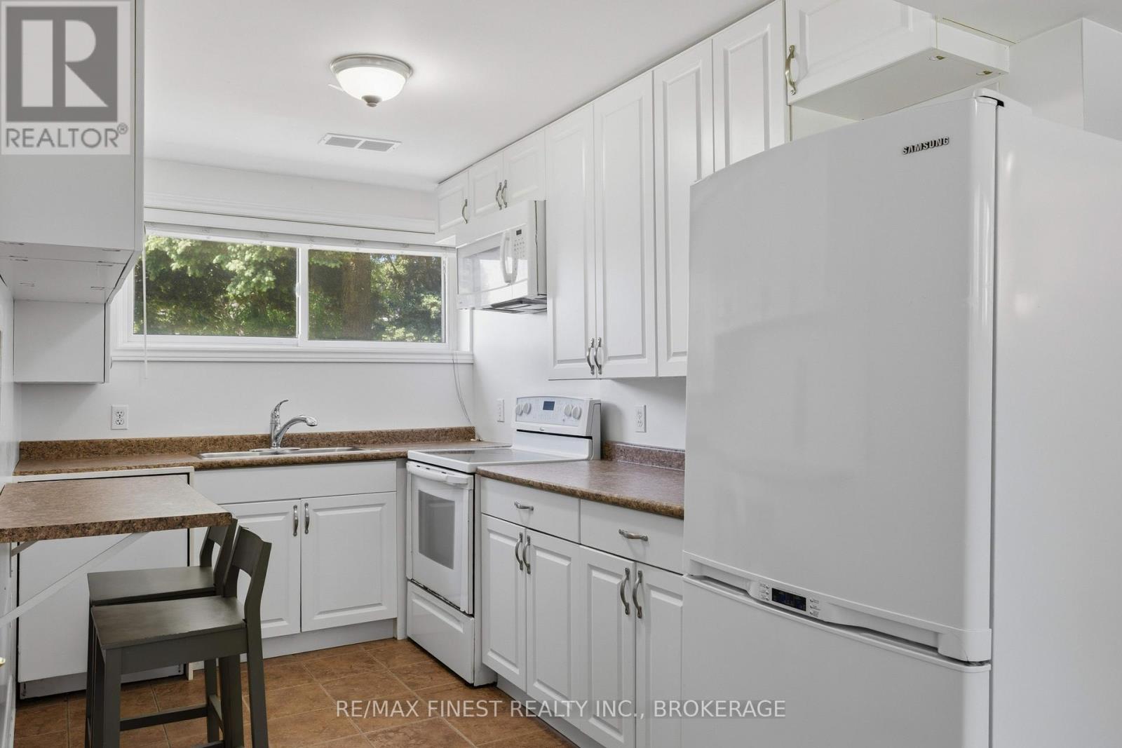 337 Avenue Road, Kingston, Ontario  K7M 1C8 - Photo 36 - X13236000