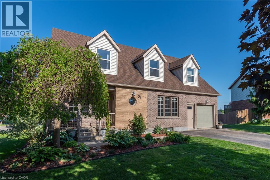 31 Windermere Court, Kitchener, Ontario  N2N 2W3 - Photo 4 - 40836644