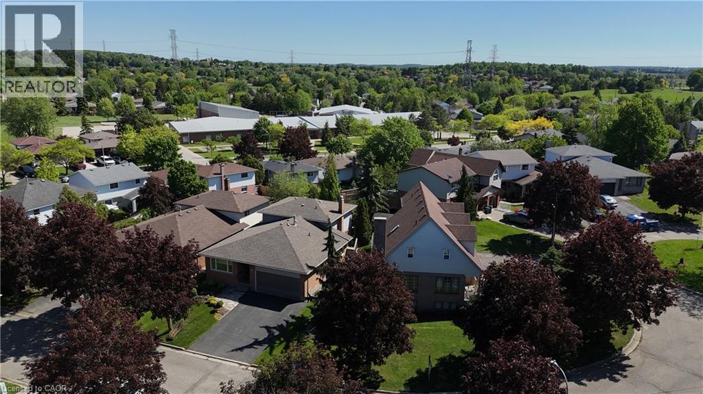 31 Windermere Court, Kitchener, Ontario  N2N 2W3 - Photo 43 - 40836644