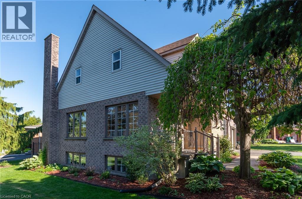 31 Windermere Court, Kitchener, Ontario  N2N 2W3 - Photo 5 - 40836644