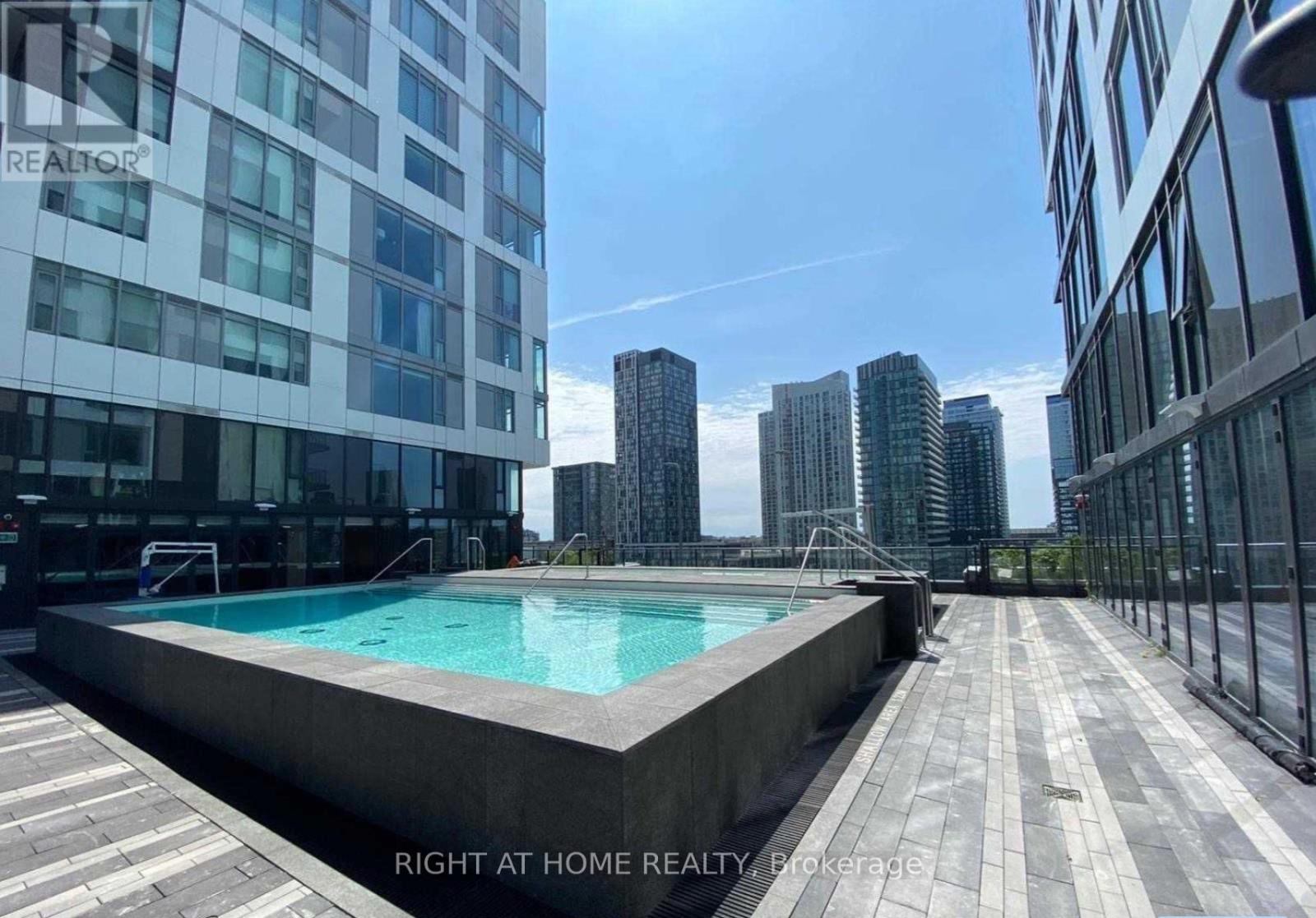 1701 - 576 Front Street W, Toronto, Ontario  M5V 0P8 - Photo 36 - C13238254