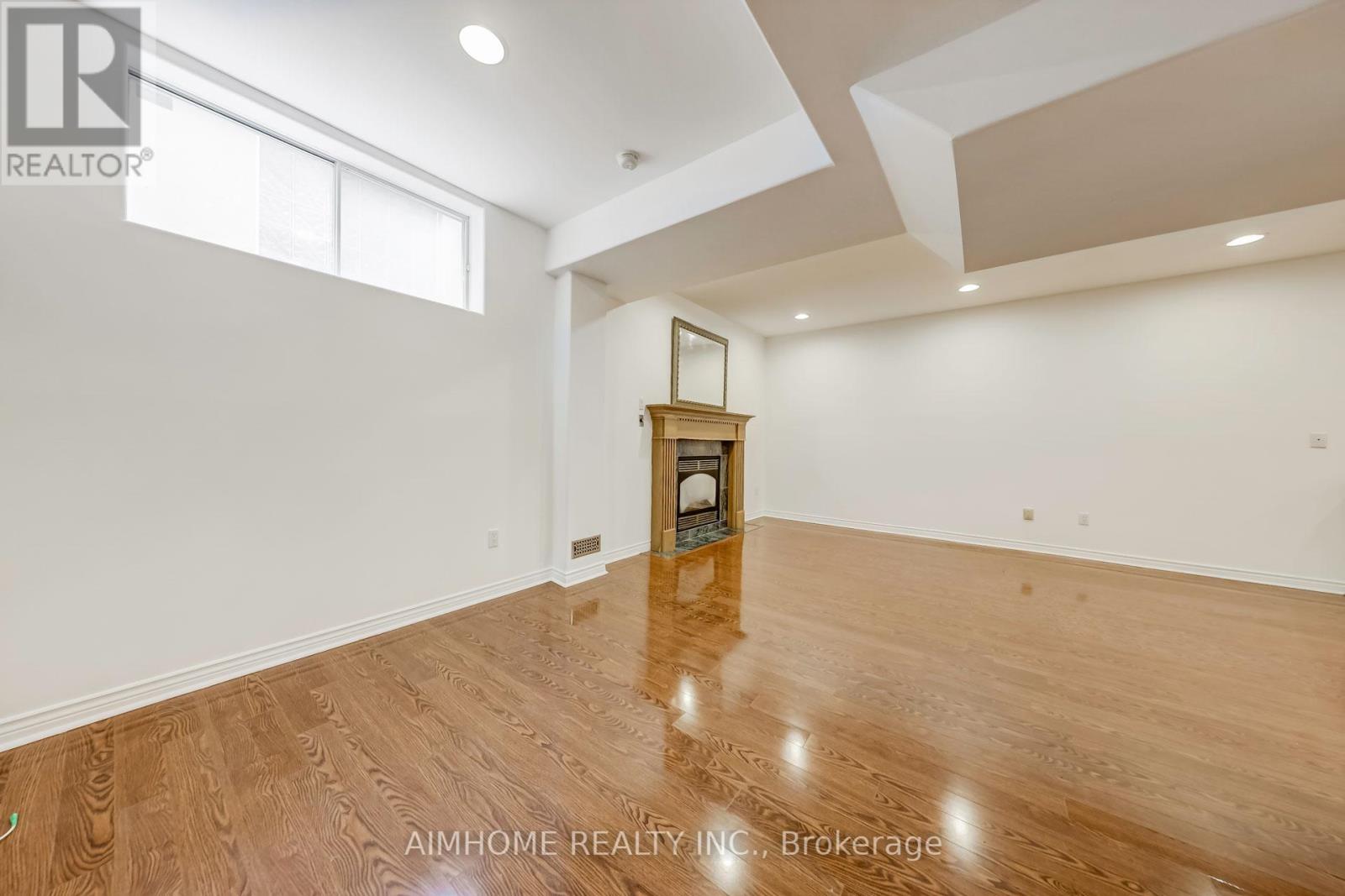 Lower-L - 248 Dunview Avenue, Toronto, Ontario  M2N 4J2 - Photo 10 - C13238300