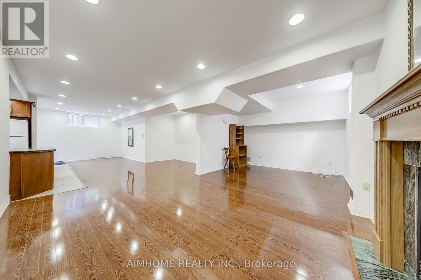 Lower-L - 248 Dunview Avenue, Toronto, Ontario  M2N 4J2 - Photo 9 - C13238300