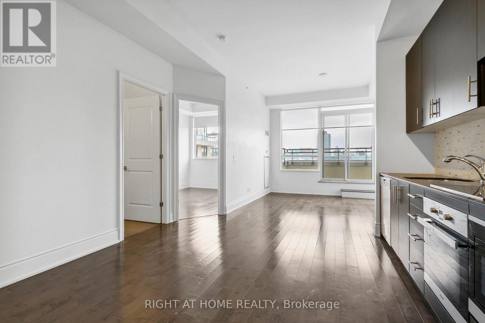 816 - 23 Glebe Road, Toronto, Ontario  M5P 0A1 - Photo 15 - C13238340