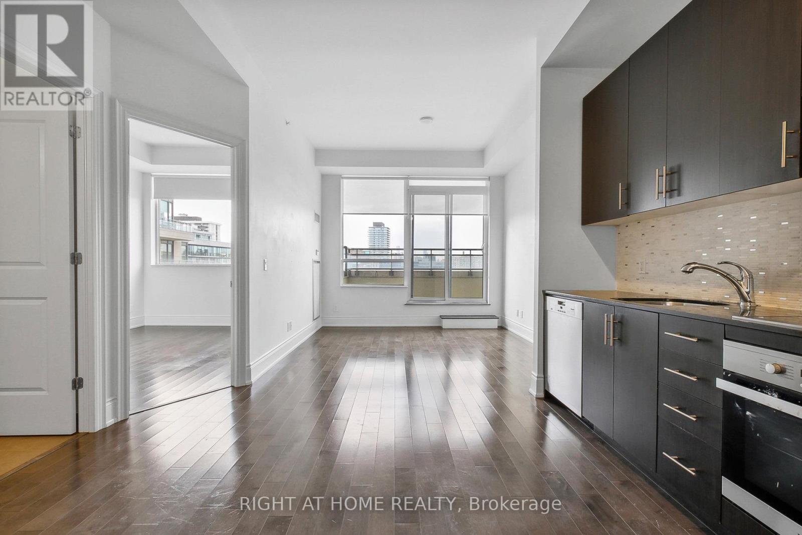 816 - 23 Glebe Road, Toronto, Ontario  M5P 0A1 - Photo 16 - C13238340