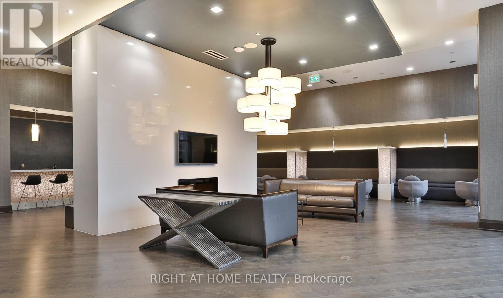 816 - 23 Glebe Road, Toronto, Ontario  M5P 0A1 - Photo 36 - C13238340