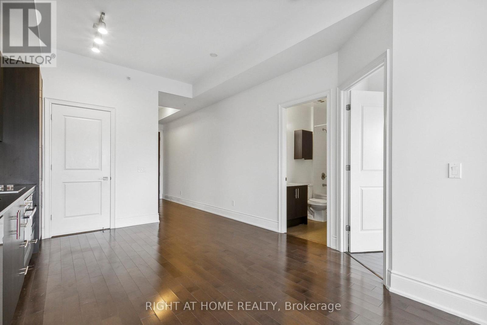 816 - 23 Glebe Road, Toronto, Ontario  M5P 0A1 - Photo 9 - C13238340