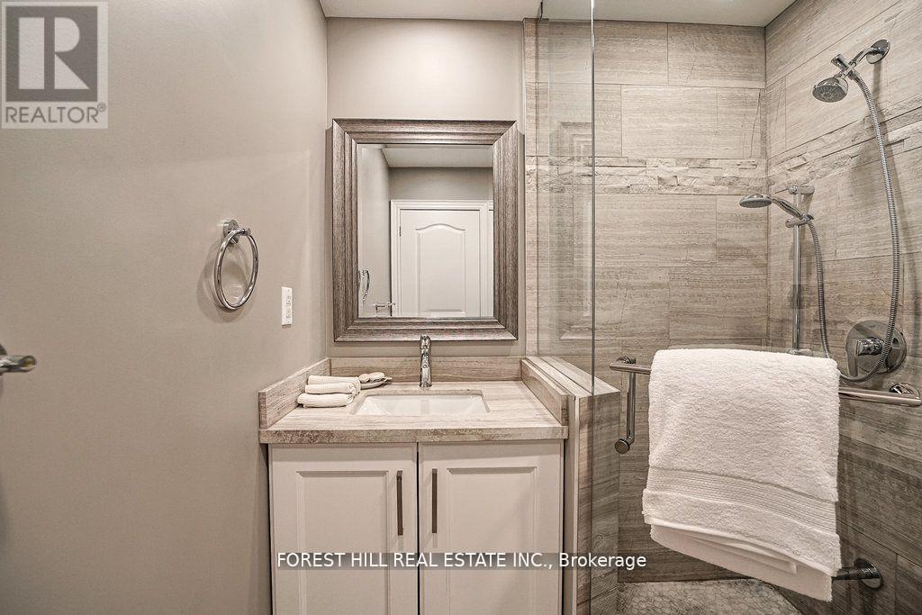 160 Banbury Road, Toronto, Ontario  M3B 2L8 - Photo 21 - C13238412